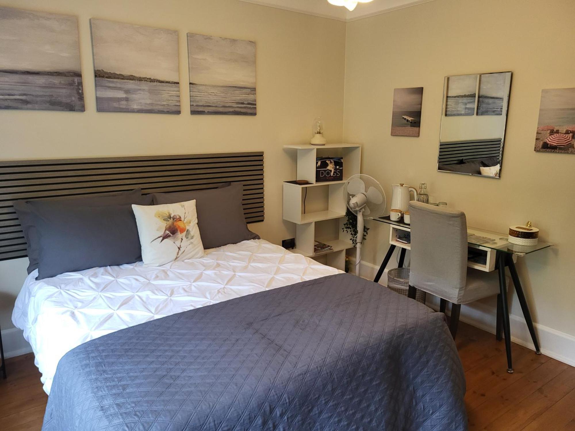 Little Robin Gate - Free Parking - Central - 10 Min Walk To Train Station Bournemouth Bagian luar foto